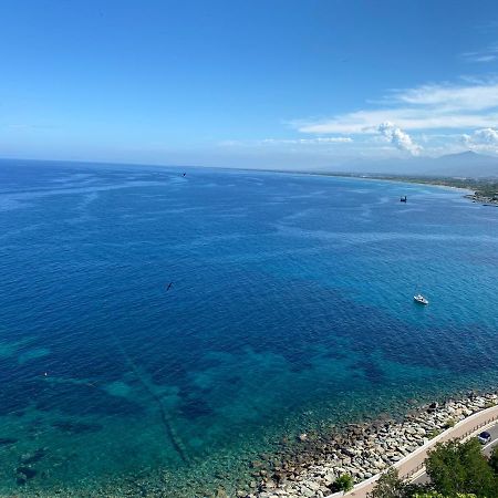 Appartement Vue Mer Et Iles Italiennes Bastia (Corsica) Exterior foto